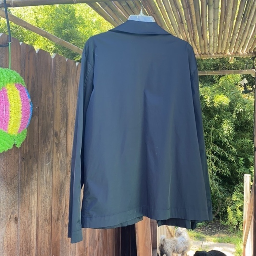 Light weight jacket - Picture 10 of 15